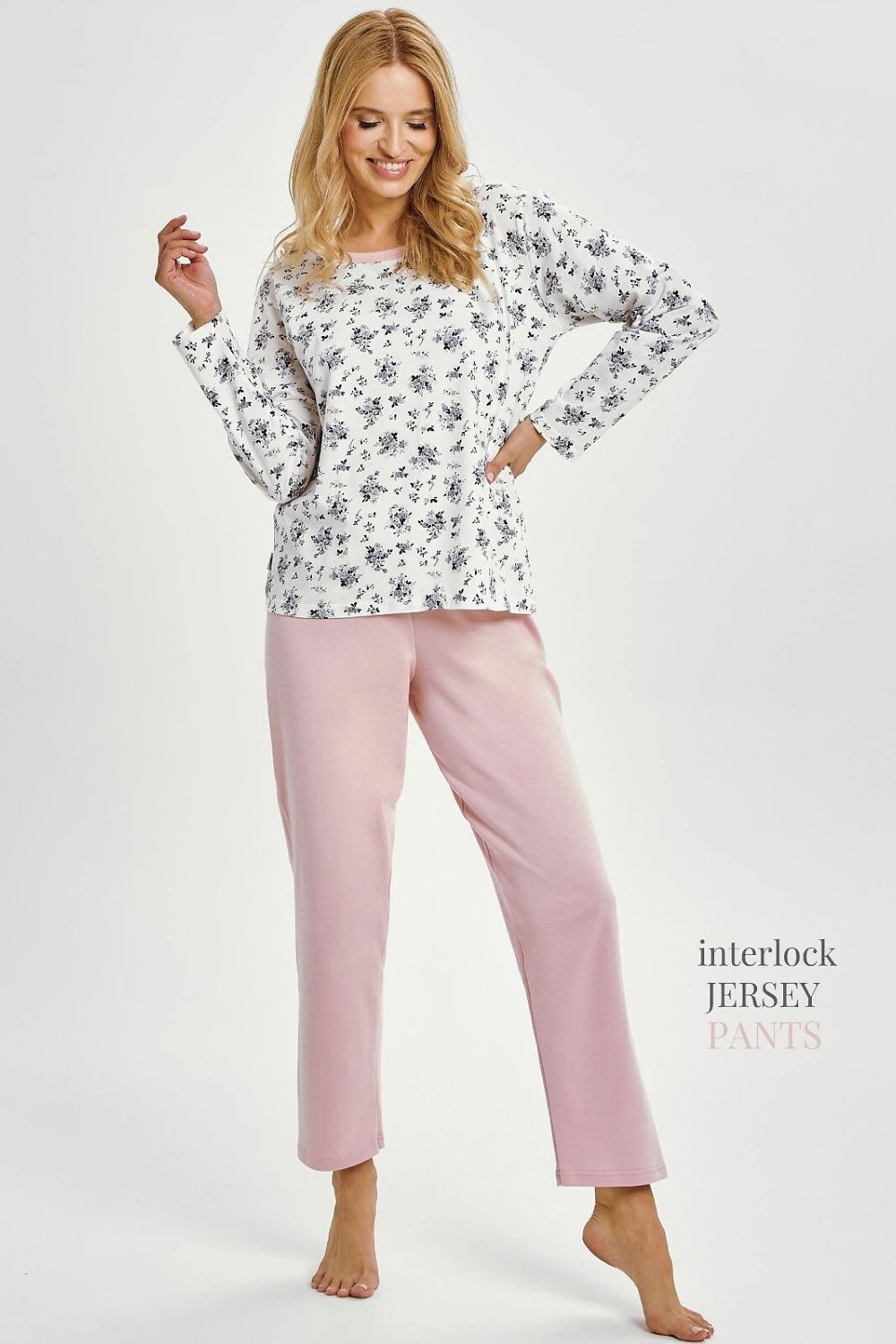 pyjama model 216229 Taro